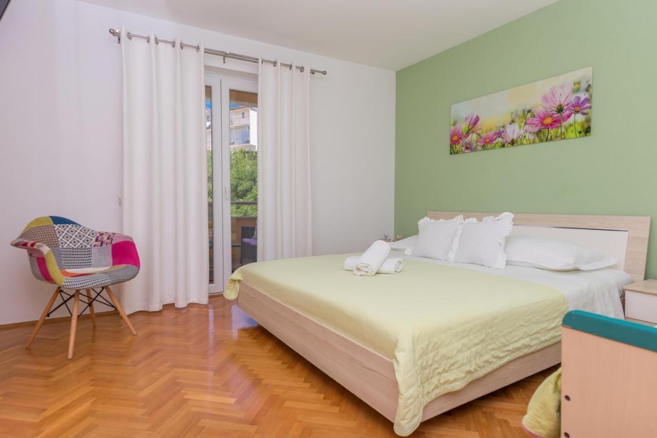 Apartments Villa Vujcic Makarska Luaran gambar