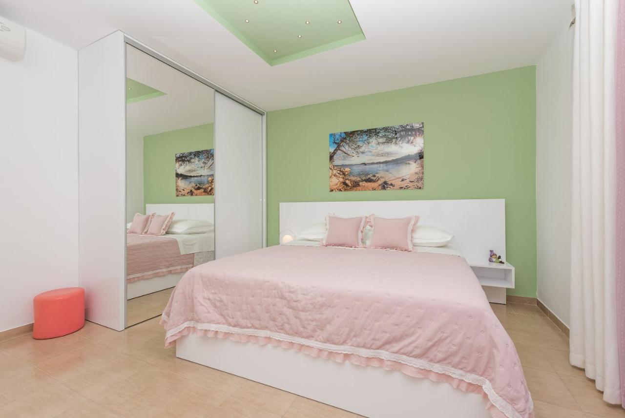Apartments Villa Vujcic Makarska Luaran gambar