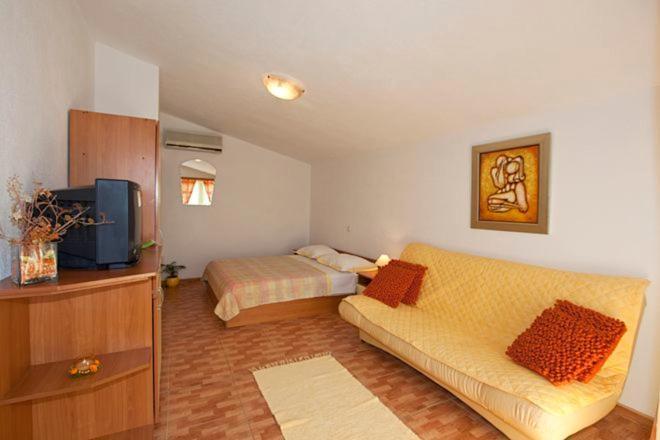 Apartments Villa Vujcic Makarska Luaran gambar